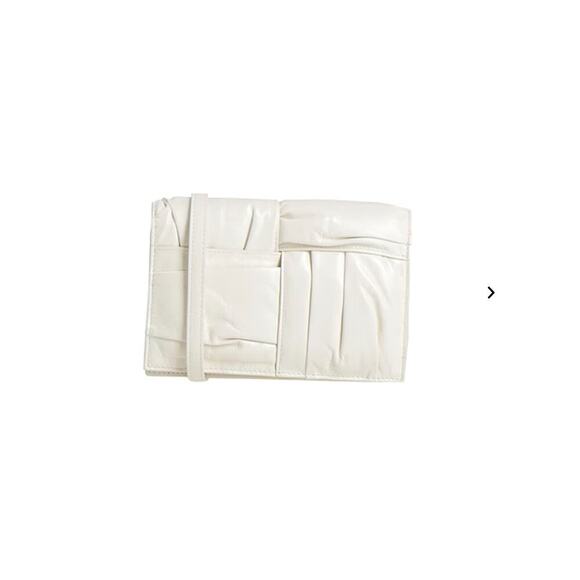 Bottega Veneta Mini Cassette Crossbody Bag | Winter White | NWT | Luxury - Picture 1 of 3